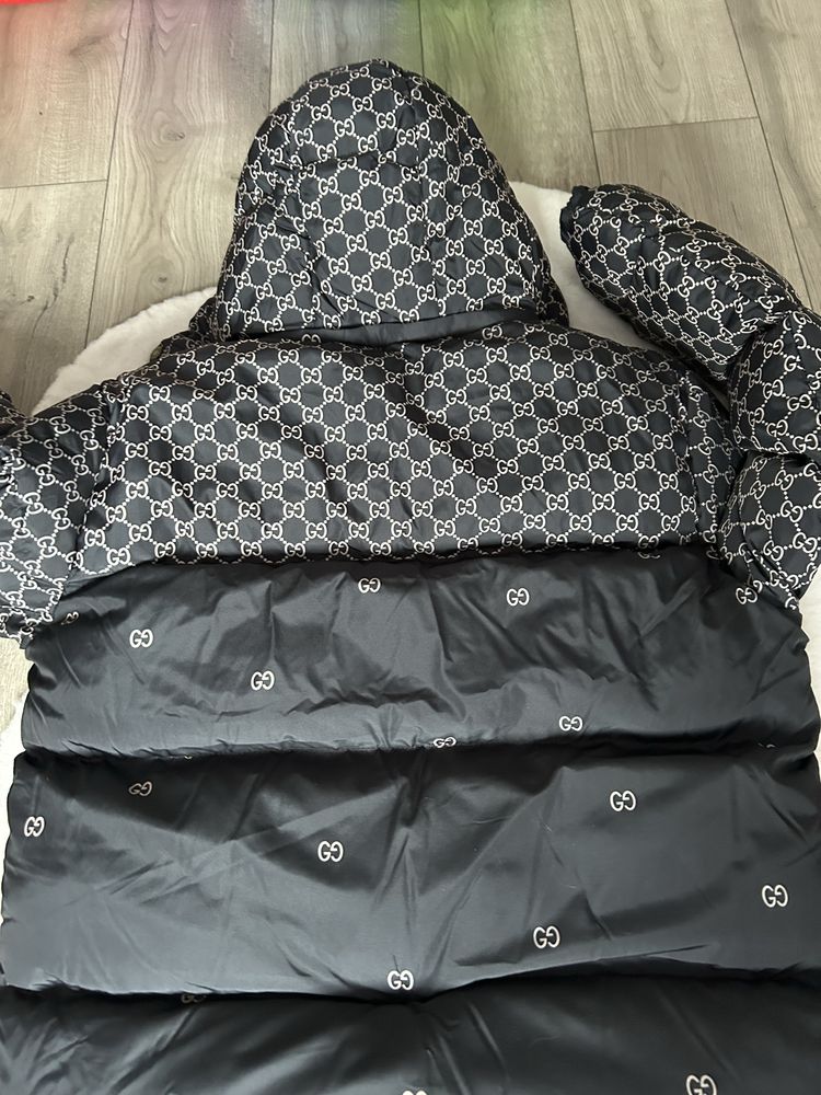Męska kurtka puchowa Gucci rozmiar 2 XL