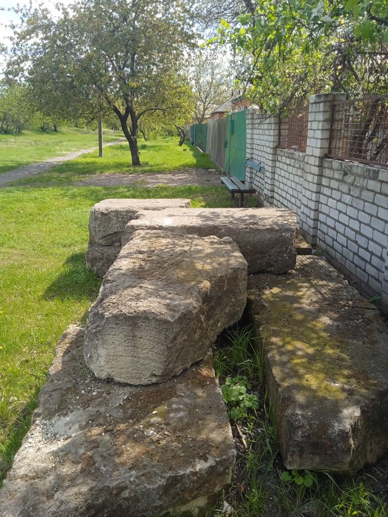 Блок стеновой   .