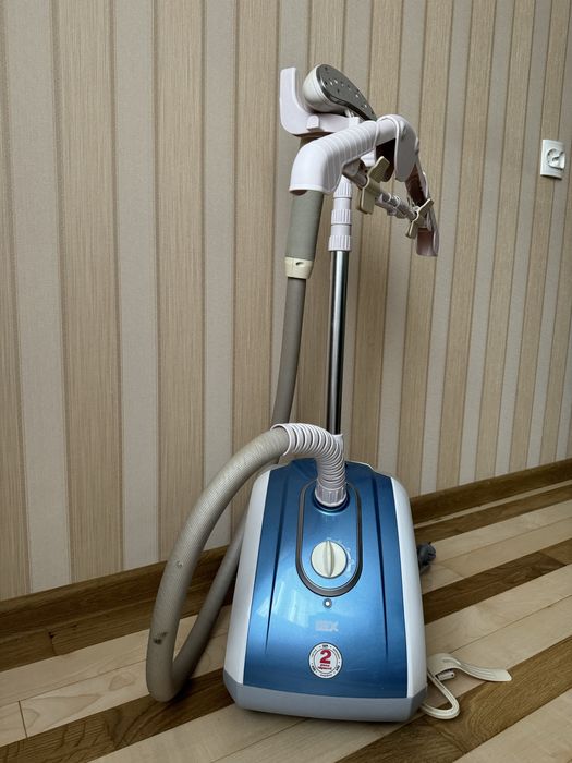 Відпарювач для одягу DEX DGS-150