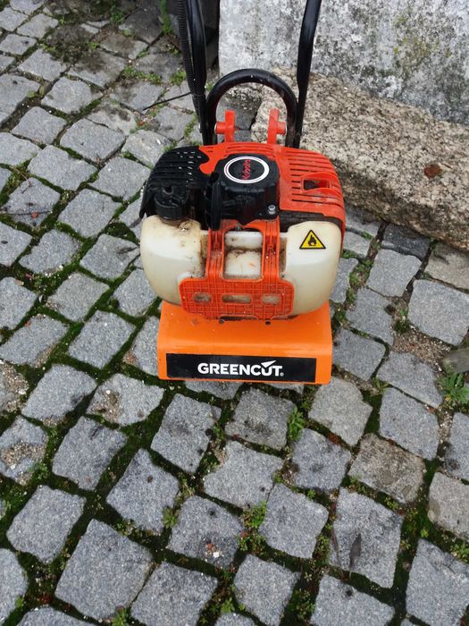 Motoenchada sachadora