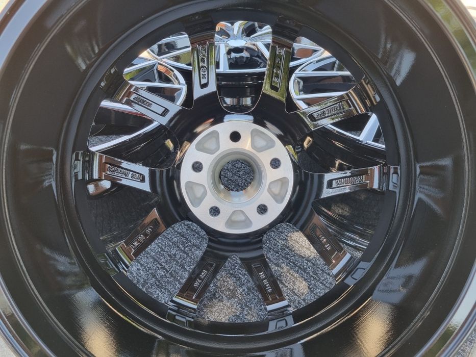 Ford 18 " Nowe Felgi 5x108 Focus Mondeo S-Max Puma C-Max Kuga Galaxy