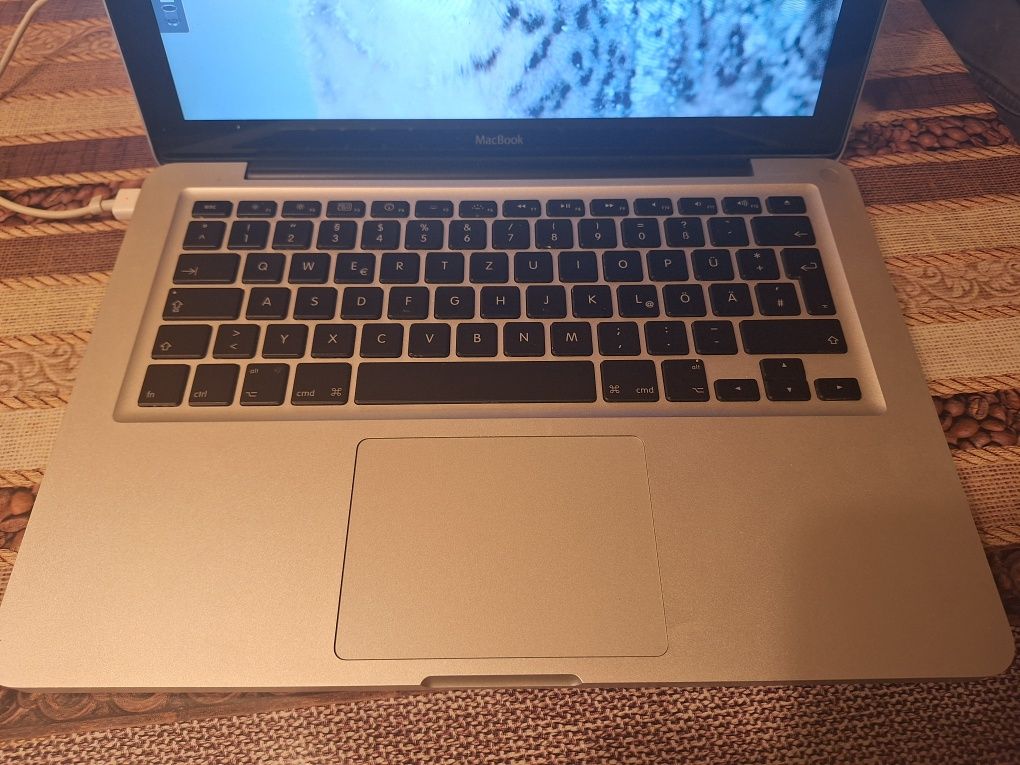 Apple Macbook 13 cali