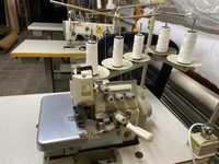 Máquina de costura industrial: corta cose e franze