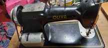 Maquina costura Oliva
