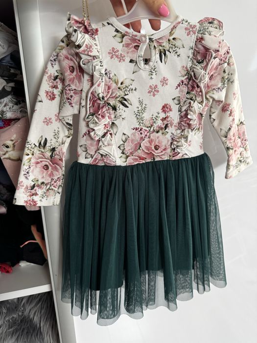 Sukienka dla dziewczynki szyta na zamówienie 86