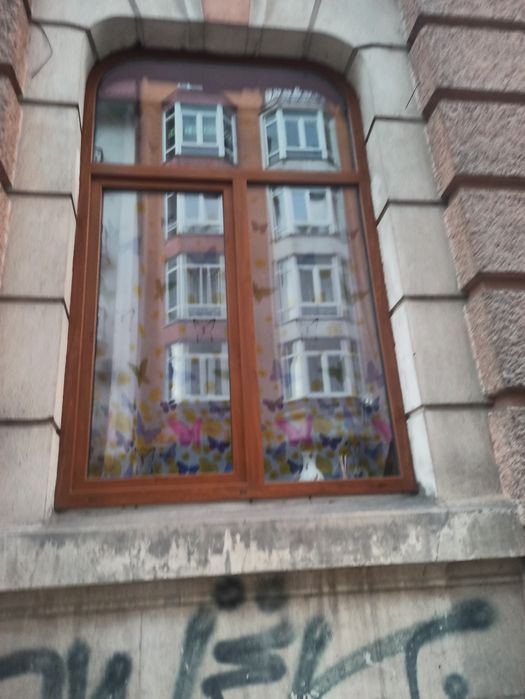 Продам Центр перший поверх