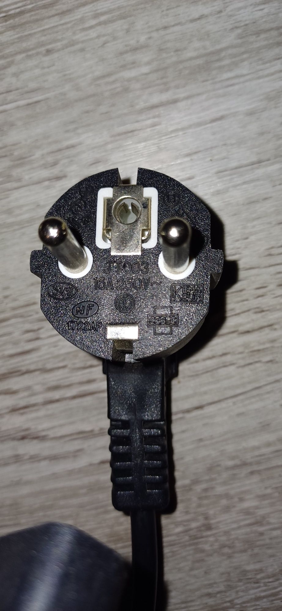 Kabel do komputera z wtyczką JT-ST3 ~1mb