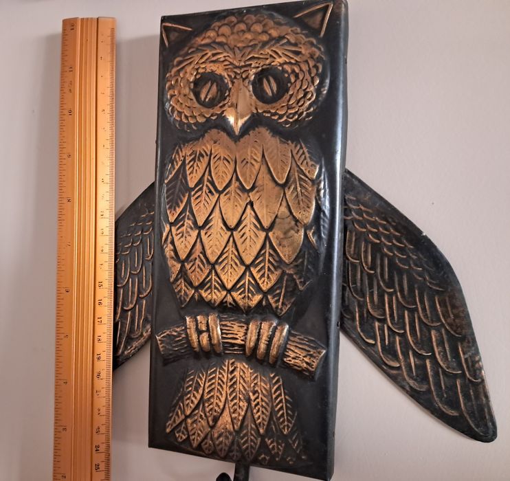 Вішак настінний у вигляді сови
