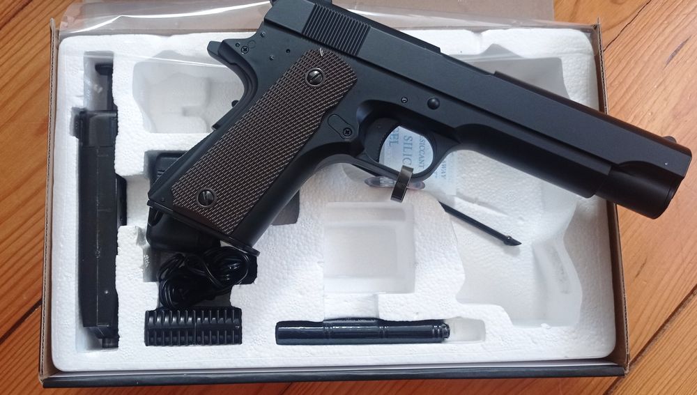 Pistola de airsoft elétrica NOVO CM123 PT e TAN