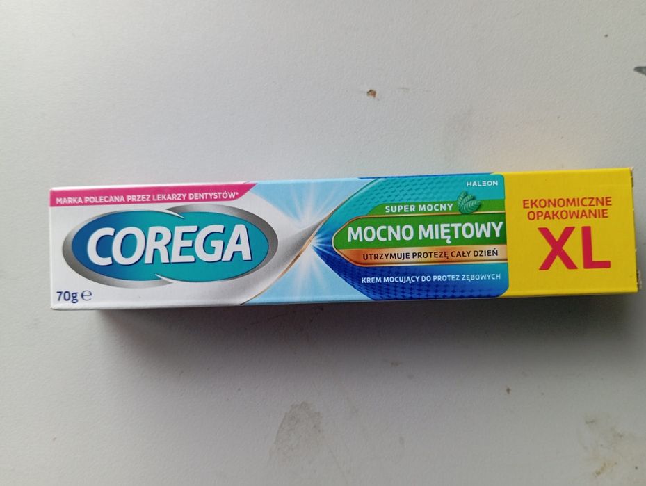 Corega Super Mocny Krem Klej do protez zębowych 70 g 3 szt.