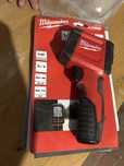 Laserowy miernik temperatury milwaukee