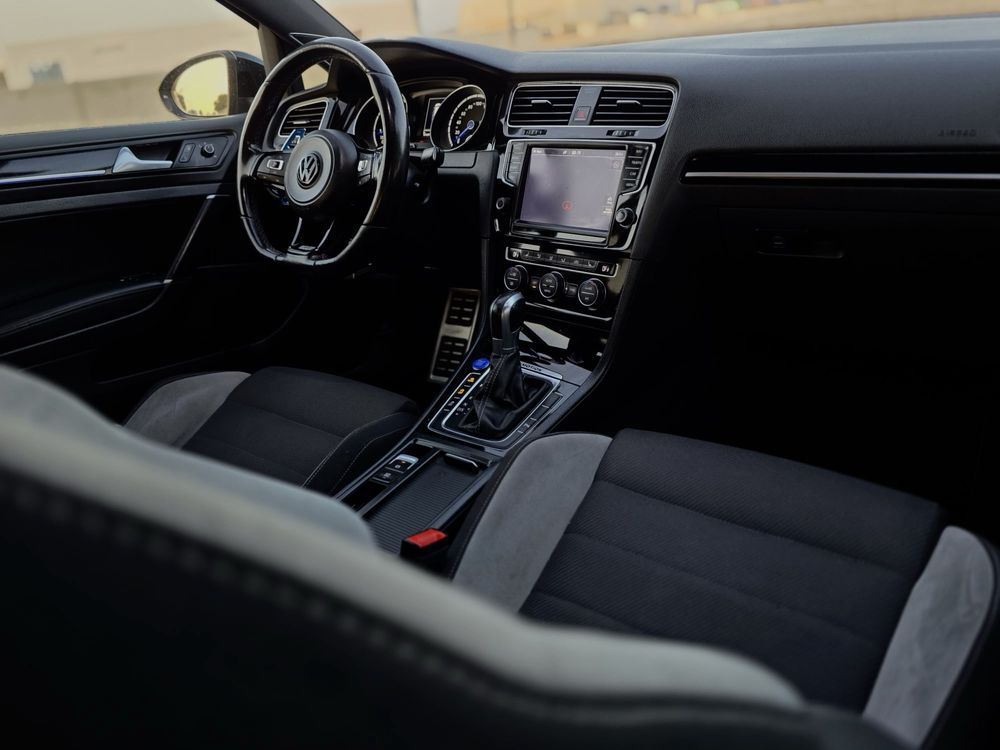 VW Golf R MK7 2.0TSi DSG Rmotion