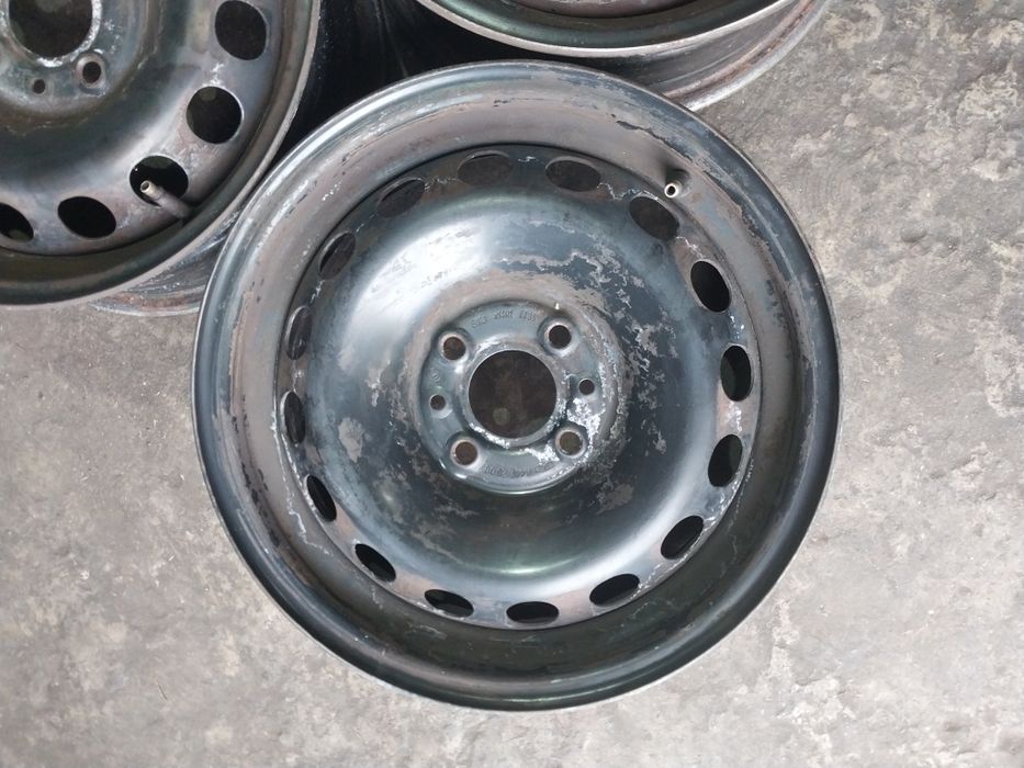 R 14 Fiat, ВАЗ 4×98  5,5 j   ET 35  dia 58,1.