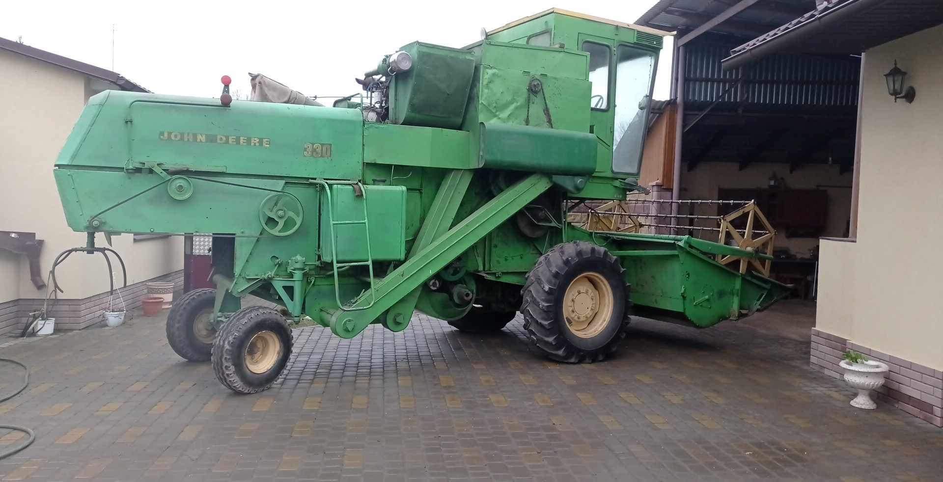 John Deere 330 комбайн