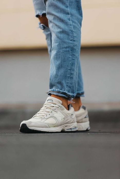 Кросівки New Balance 2002R Beige premium