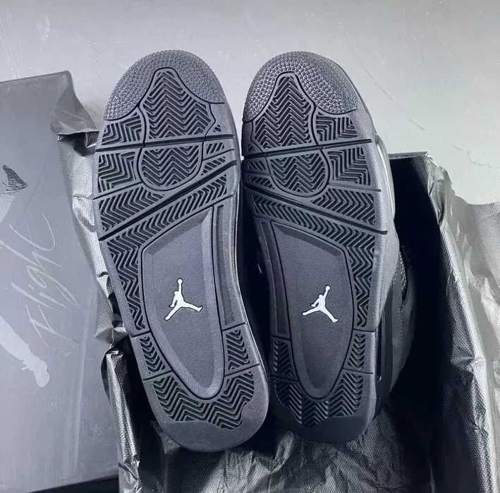 "Buty koszykówki "Nike_Air_Jordan_4_Retro_Black_Cat R.38