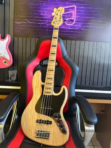 Fender Jazzbass American Deluxe de 5 cordas