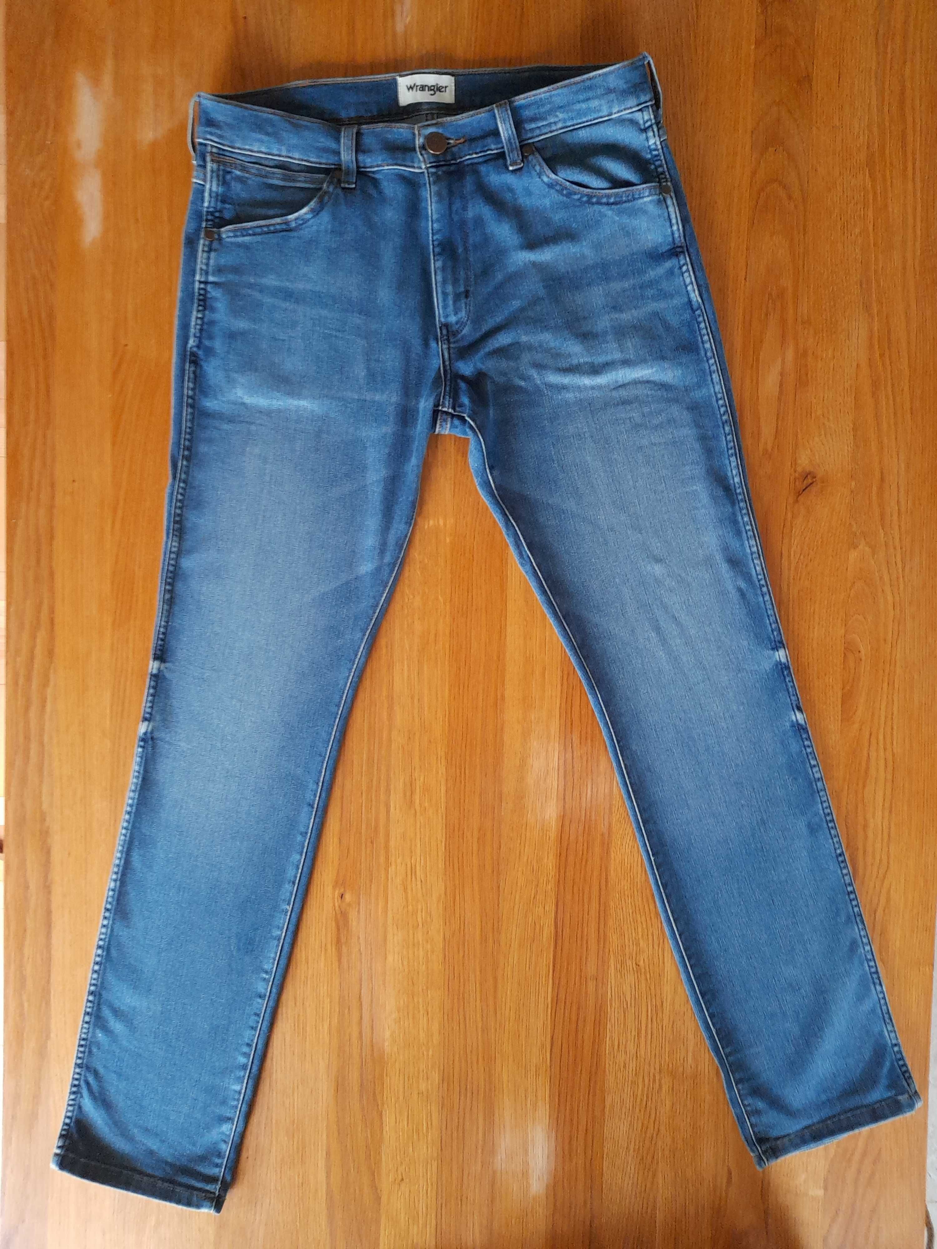 Wrangler Larston  Slim Tapered 812 31 x 34