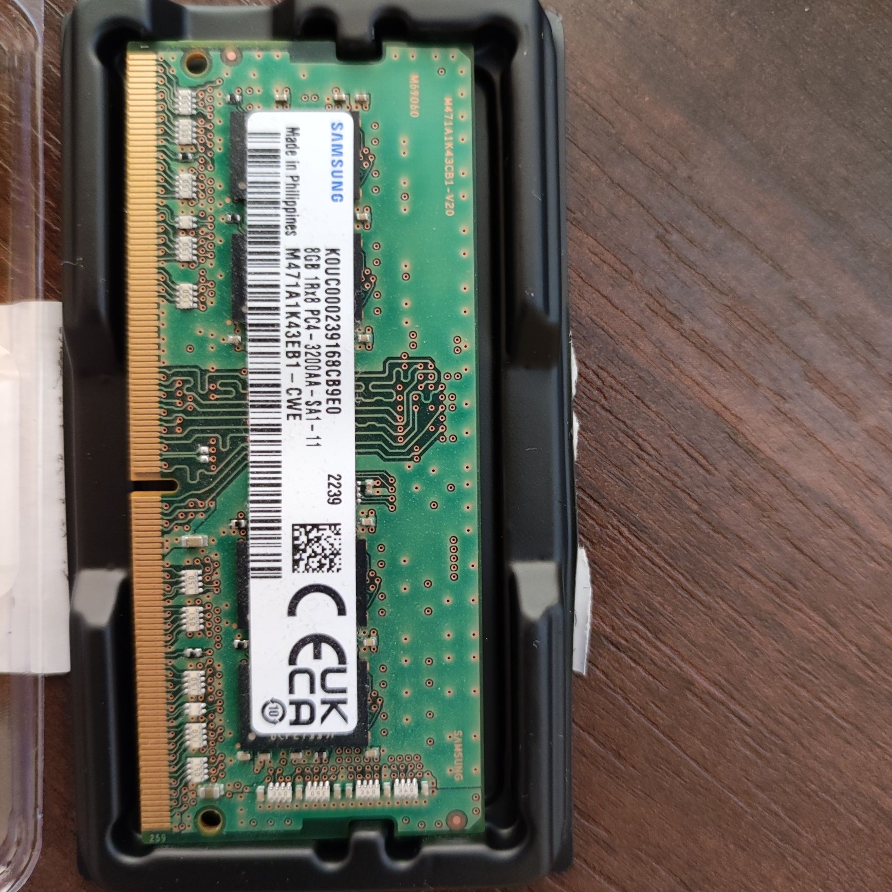 Оперативна пам'ять samsung DDR4 8 gb 3200 mhz.