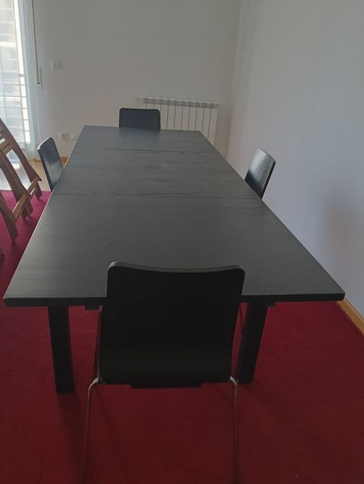 Mesa de sala de jantar