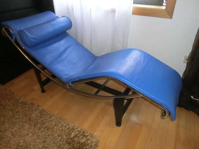 Chaise Longue em pele