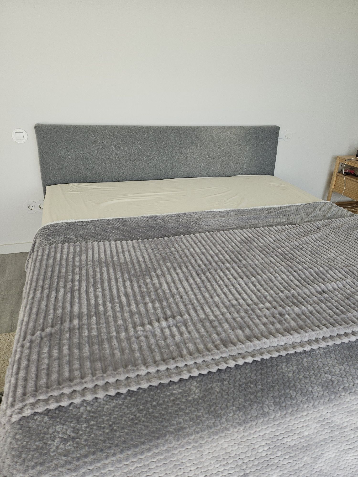 Estrutura Cama estofada 180x200