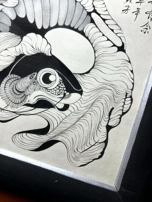 Картина з рибою у деревьяній рамі на продаж