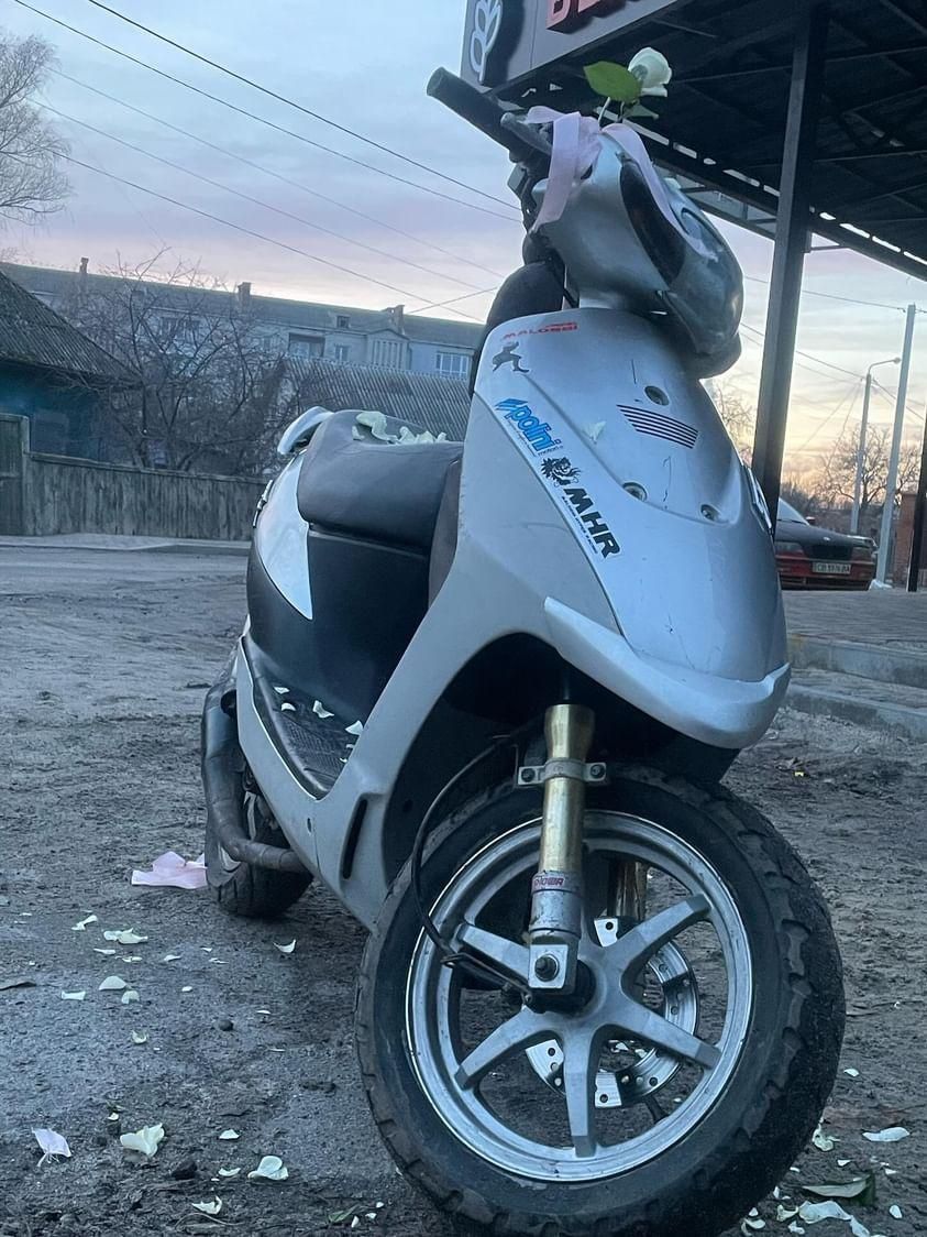 Скутер Suzuki ZZ inch up sport