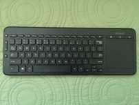 Klawiatura bezprzewodowa MICROSOFT All-In-One Media
