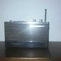 Rádio antigo Grundig Music Boy