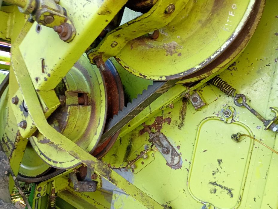 Комбайн Клас Консул