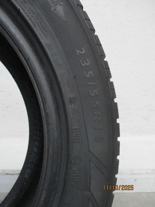 1x 235/55R18 Dunlop SP Winter Sport 3D 7,6mm  23r.