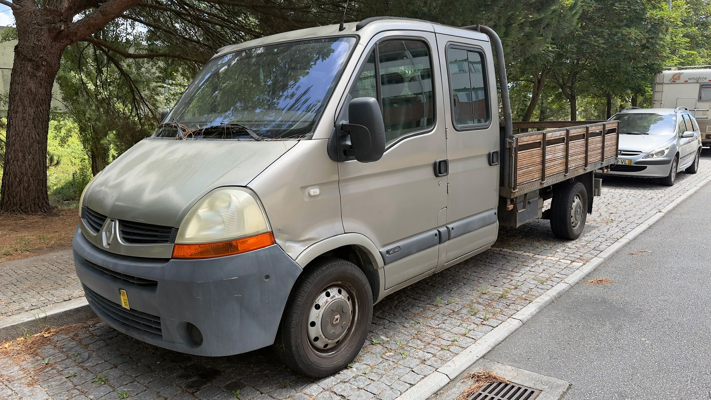 carrinha  Renault Master  7 Lugares cabide dupla caixa aberta