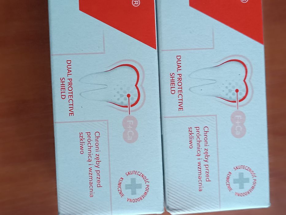 Оригінальна  Elmex зубна паста проти карієсу  для зміцнення емалі