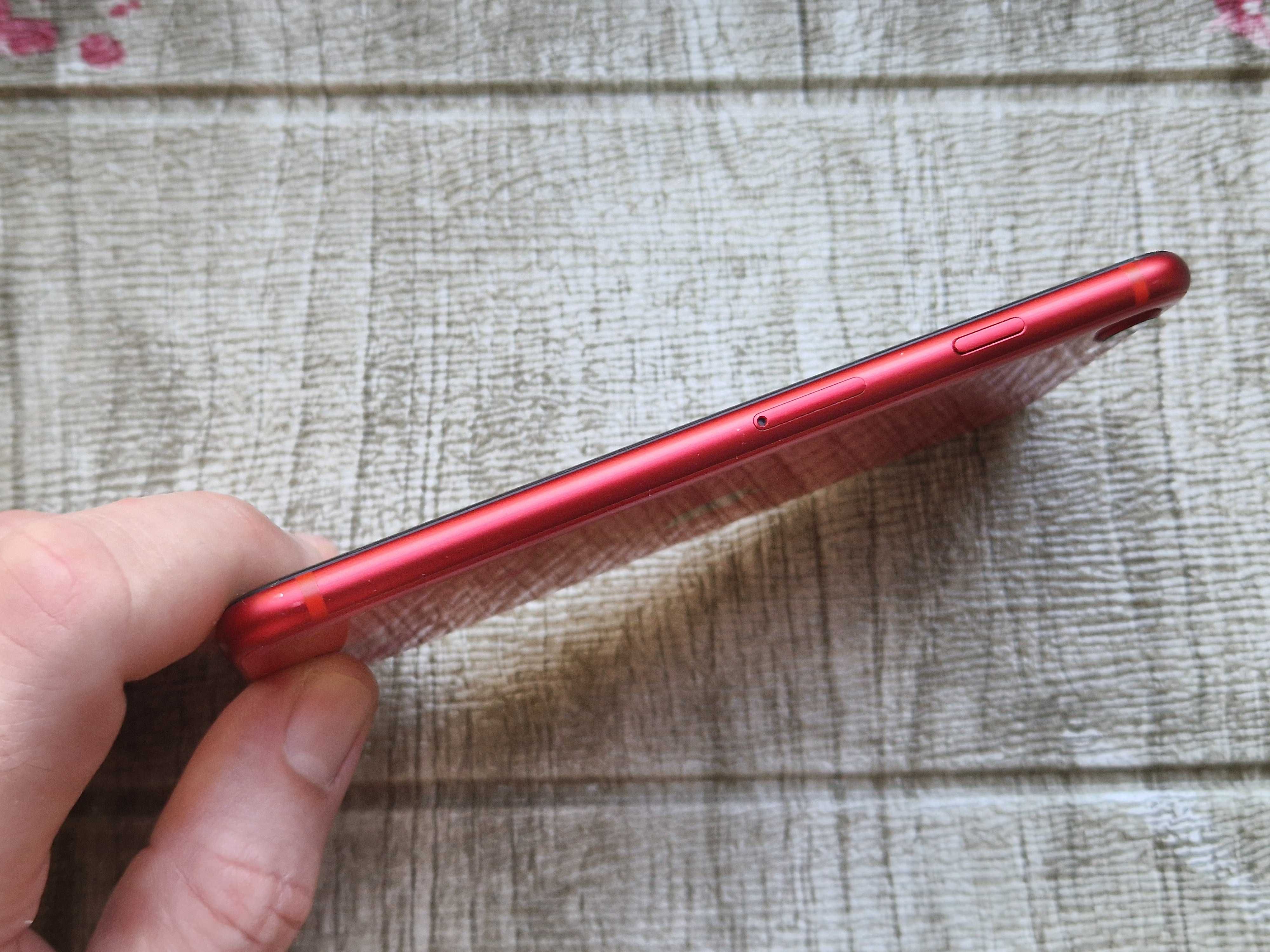 iPhone SE 2020 128 Red неверлок все работает айфон се красный