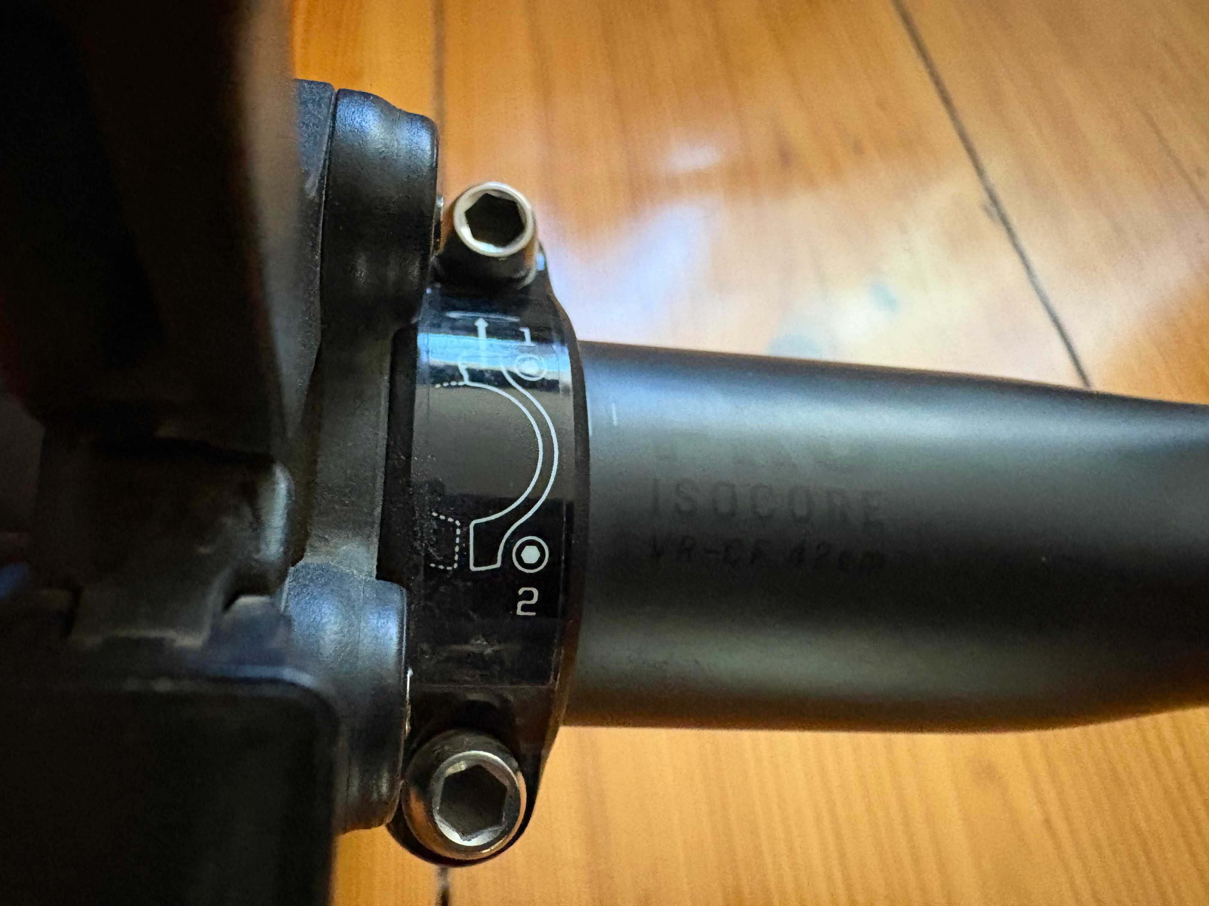 Kierownica Bontrager Pro Iso core 420mm + mostek Bontrager RSL 110mm