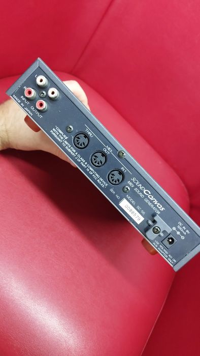 Roland Sound Canavas SC 55 midi