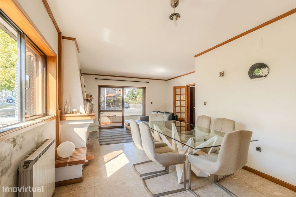 Moradia T5 Venda em Vila Nova de Famalicão e Calendário,Vila Nova de F