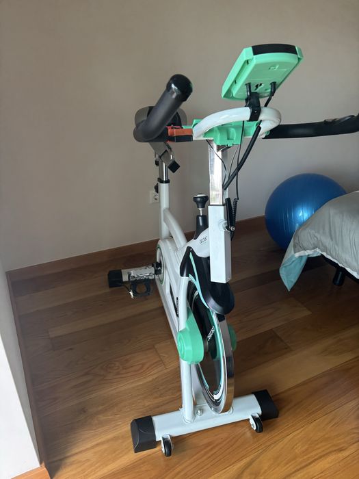 Bicicleta estática Cecotec Extreme