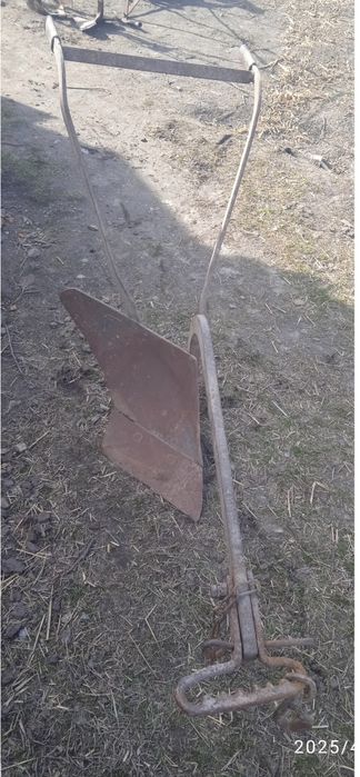 Продається кінний плуг