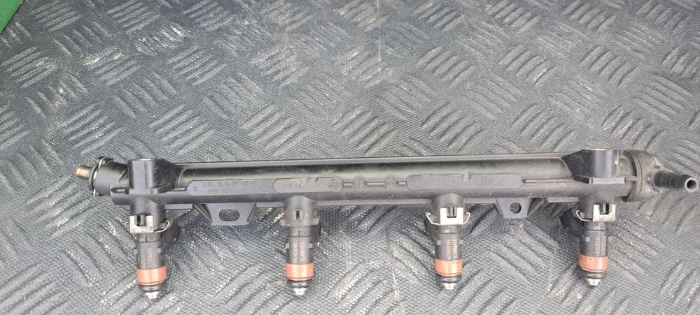 Listwa wtryskowa Skoda fabia1.4