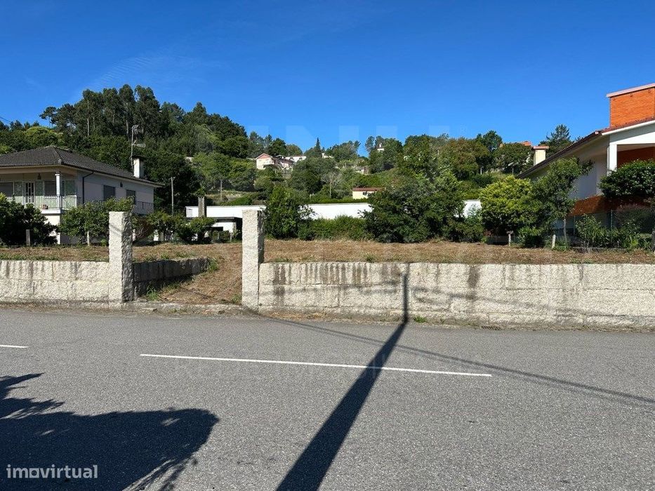 Terreno urbanizável Gondomil, Valença