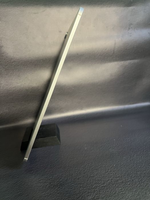 iPad Air 13-inch (M2) Chip 128GB 2024 Neverlock