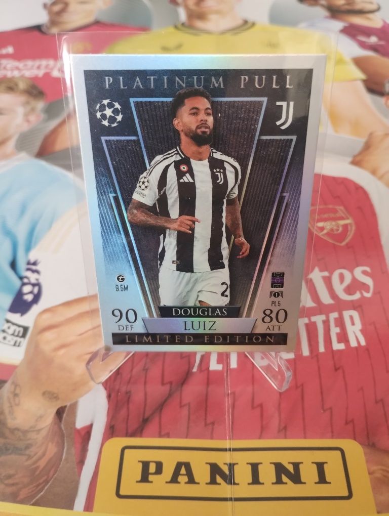 Topps match attax extra 2024/2025 platinium pull pl5 Douglas luiz