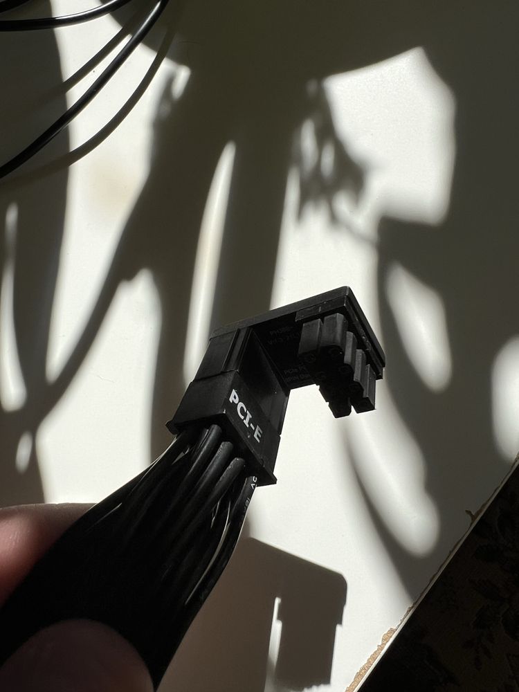 Adapter Wtyczka kątowy złącze 8 PIN RVS 180 stopni