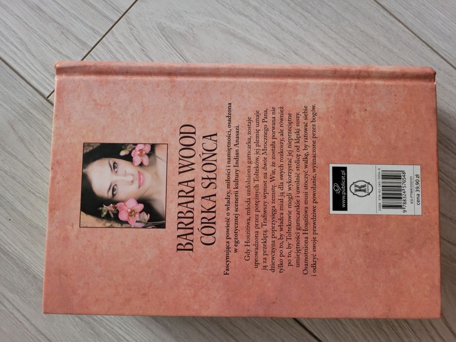 Książka "Córka słońca" Barbara Wood