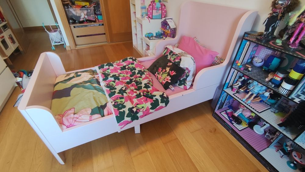 Cama infantil rosa extensível