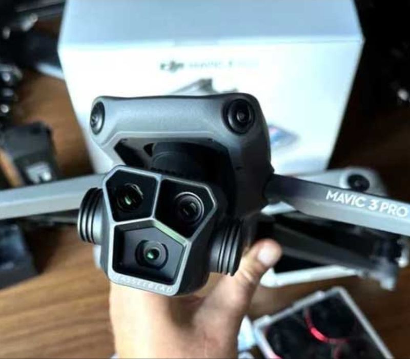 Dji mavic 3 pro полный комплект КАК НОВЫЙ налет0(мавик,про,дрон,пульт)