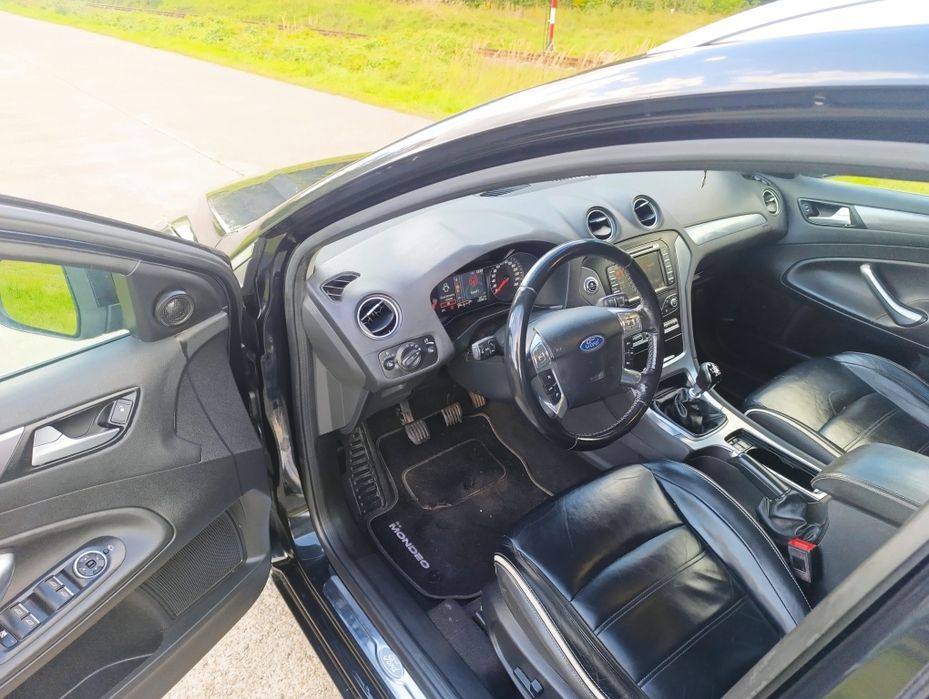 Ford Mondeo 1.6TDCi 116 km2014 Titanium Skóra Navi LED Converse Kamera