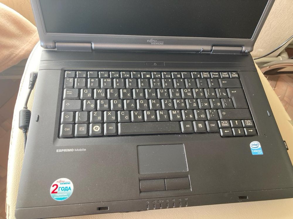 Ноутбук Fujitsu siemens